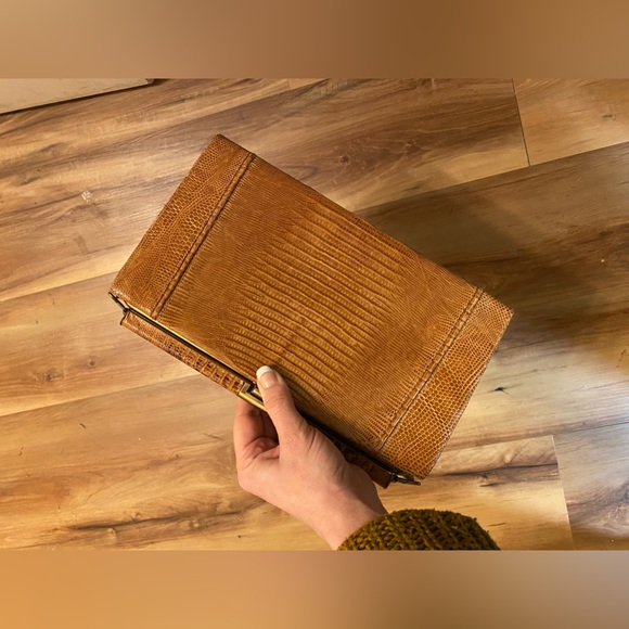 Vintage Alligator Embossed Leather Clutch - Picture 2 of 8